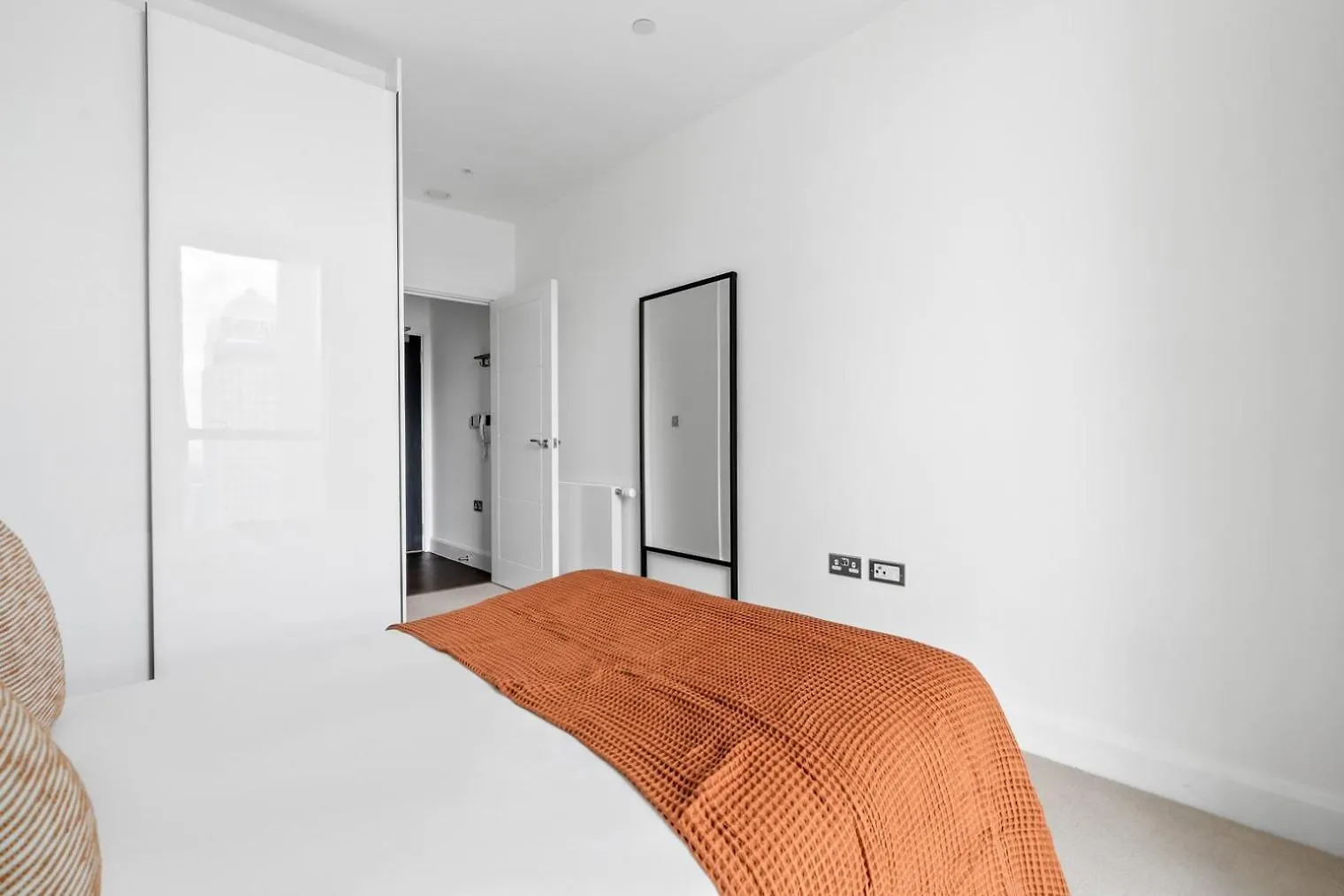 Blueground Canary Wharf Nr Wharf Lon-166 Лондон Апартаменты