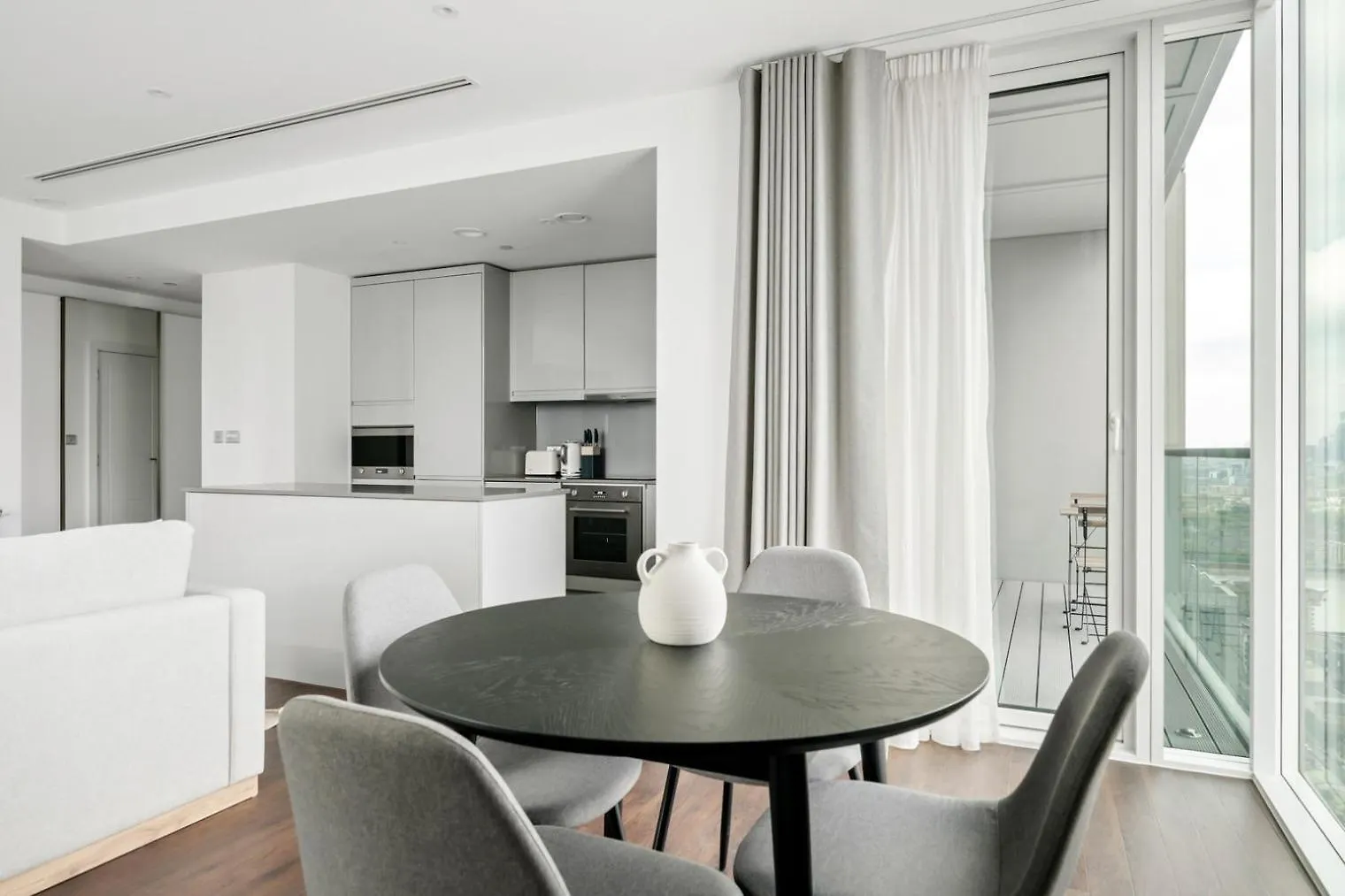 Blueground Canary Wharf Nr Wharf Lon-166 Лондон Апартаменты